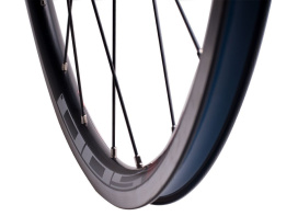 Комплект колес Shimano WH-R501 28"